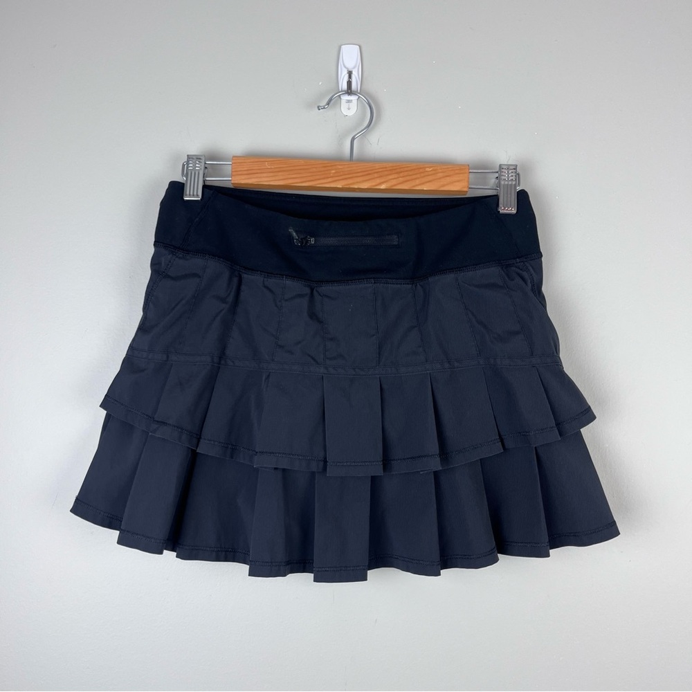 IVIVVA Lululemon Black Skort Ruffle Tier Athletic Gym Size 14 Set The Pace